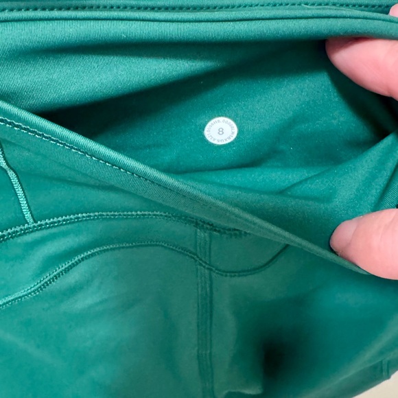 Lululemon green leggings, Size 8 - Picture 4 of 7